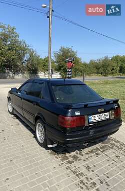 Седан Audi 80 1989 в Черновцах