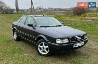 Седан Audi 80 1993 в Старокостянтинові Седан Audi 80 1993 в Старокостянтинові