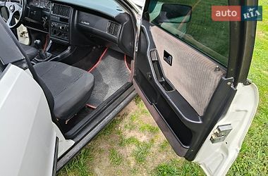 Седан Audi 90 1988 в Орли