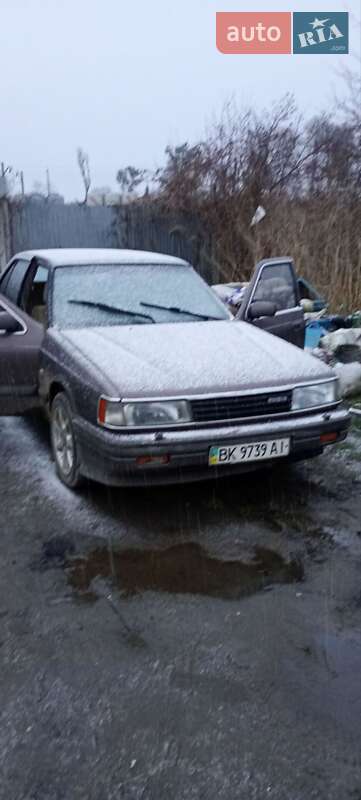 Седан Mazda 929 1991 в Ровно Седан Mazda 929 1991 в Ровно
