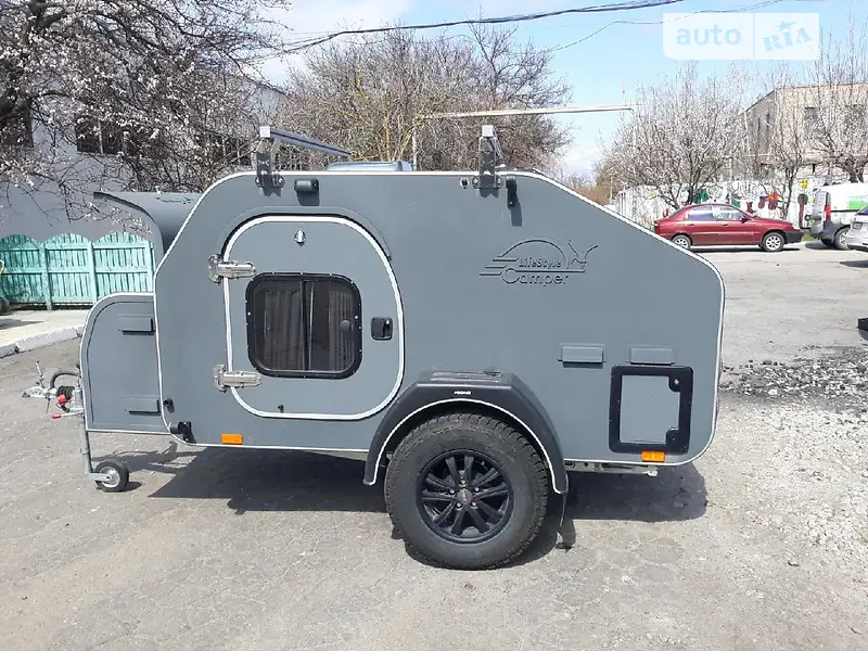 camper Right ¥12,000 Шкіряні черевики Camper Right Nina жіночі колір чорний на