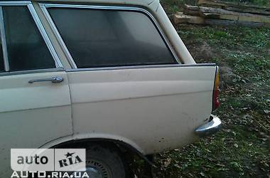 Универсал   1976 в 
