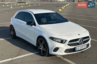 Хэтчбек Mercedes-Benz A-Class 2018 в Киеве
