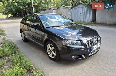 Хэтчбек Audi A3 2008 в Киеве