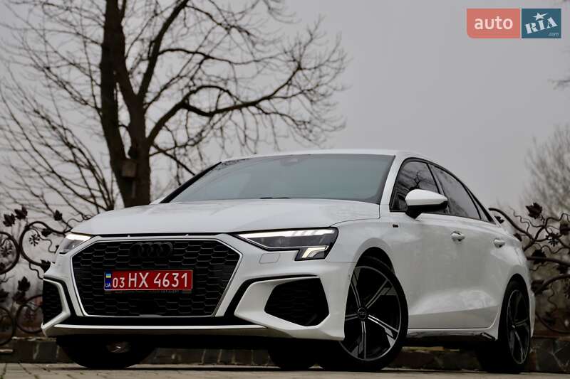 Седан Audi A3 2021 в Трускавці