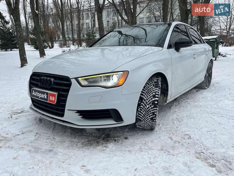 Седан Audi A3 2014 в Киеве Седан Audi A3 2014 в Киеве