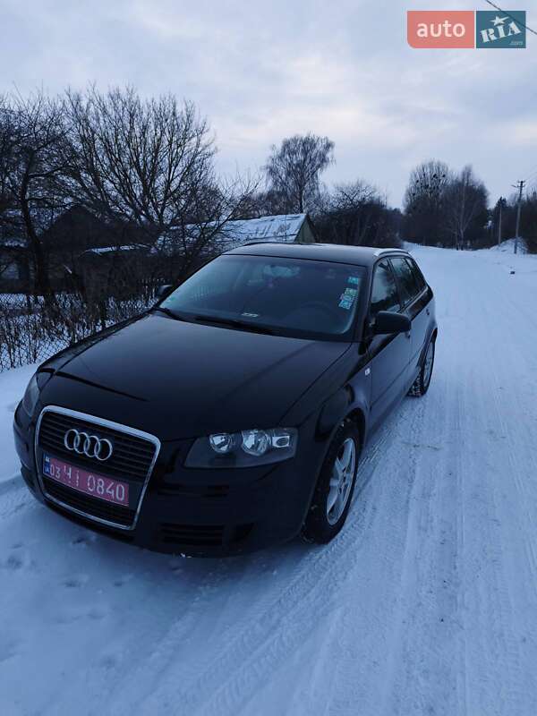 Хетчбек Audi A3 2004 в Луцьку