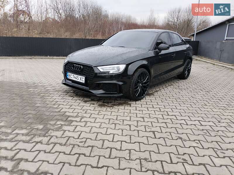 Седан Audi A3 2016 в Львове
