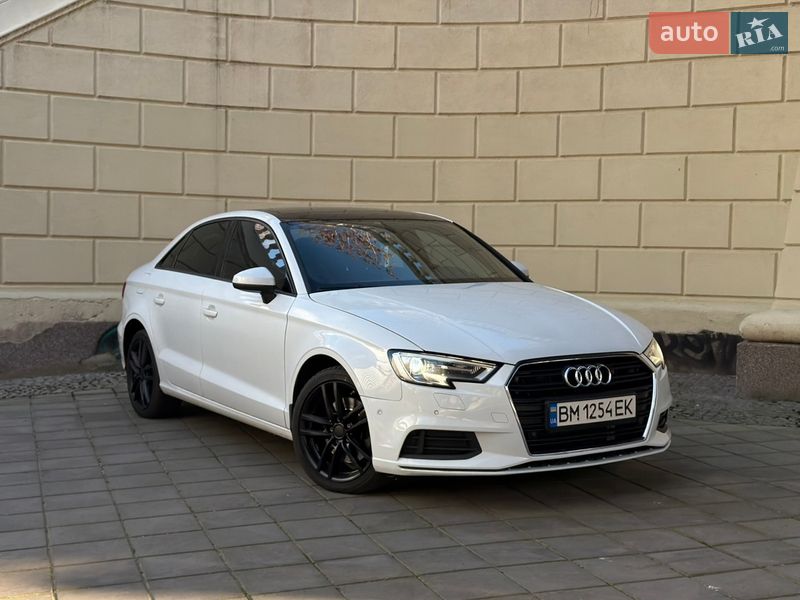 Седан Audi A3 2014 в Одессе