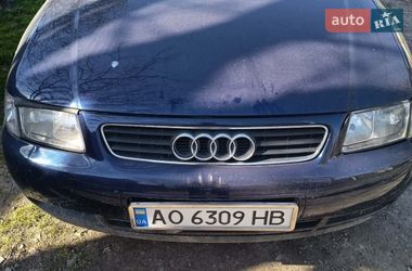 Хэтчбек Audi A3 1999 в Виноградове Хэтчбек Audi A3 1999 в Виноградове