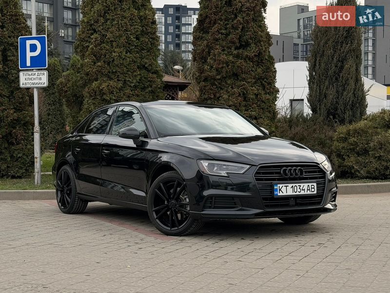 Седан Audi A3 2016 в Ивано-Франковске Седан Audi A3 2016 в Ивано-Франковске