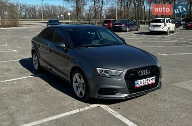 Седан Audi A3 2018 в Дніпрі