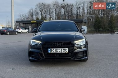 Седан Audi A3 2016 в Львове