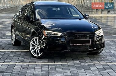 Седан Audi A3 2015 в Тернополе