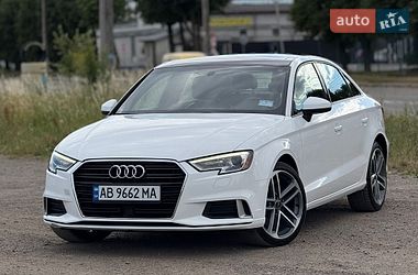 Седан Audi A3 2018 в Ивано-Франковске