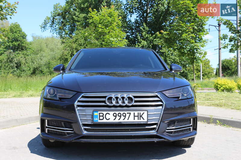 Седан Audi A4 2017 в Львове