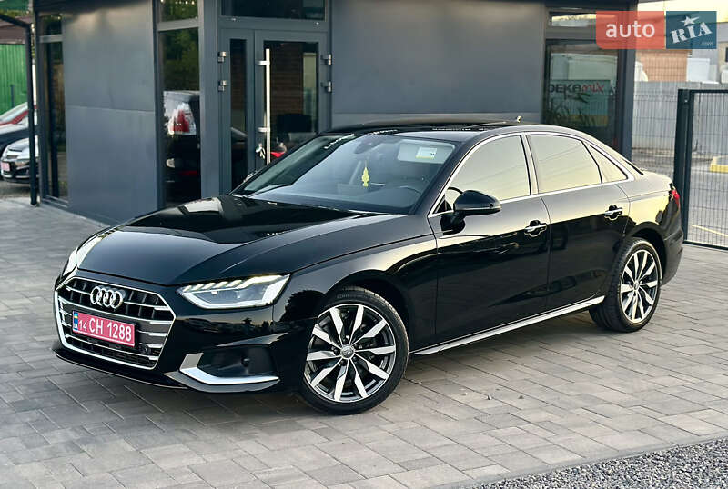 Седан Audi A4 2020 в Ровно