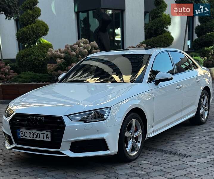 Седан Audi A4 2018 в Киеве