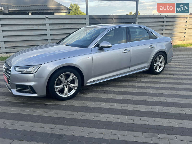 Седан Audi A4 2018 в Киеве