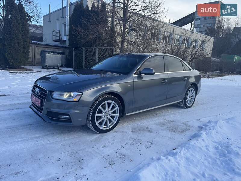 Седан Audi A4 2014 в Луцке