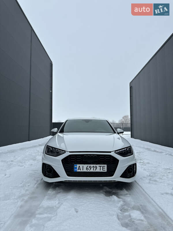 Седан Audi A4 2022 в Киеве Седан Audi A4 2022 в Киеве