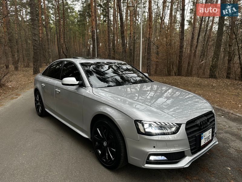 Седан Audi A4 2013 в Обухове