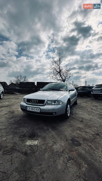 Универсал Audi A4 2000 в Смеле Универсал Audi A4 2000 в Смеле