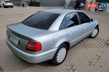 Седан Audi A4 1996 в Тернополе