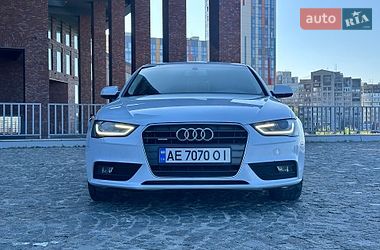 Седан Audi A4 2013 в Дніпрі