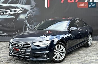 Седан Audi A4 2018 в Львове
