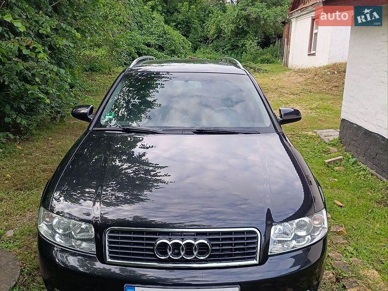Универсал Audi A4 2004 в Городище