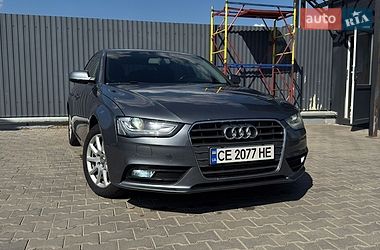 Седан Audi A4 2012 в Черновцах