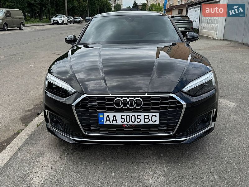 Лифтбек Audi A5 2020 в Киеве