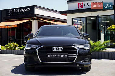 Седан Audi A6 2020 в Ужгороде