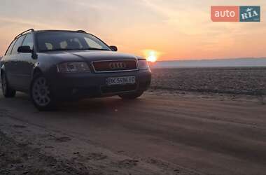 Универсал Audi A6 2003 в Костополе