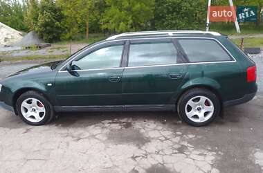 Універсал Audi A6 2002 в Млиніві