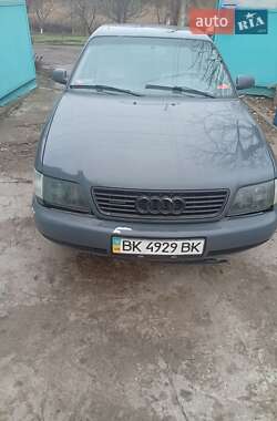Седан Audi A6 1995 в Дніпрі