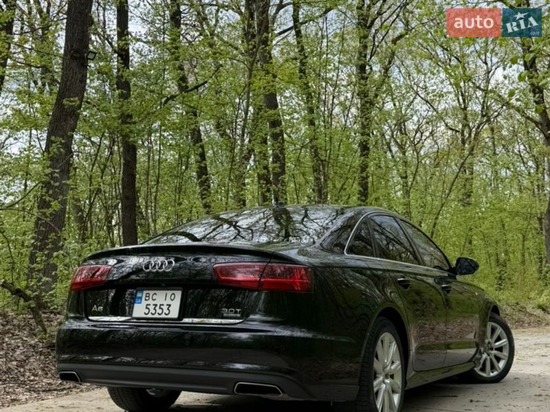 Седан Audi A6 2015 в Черновцах