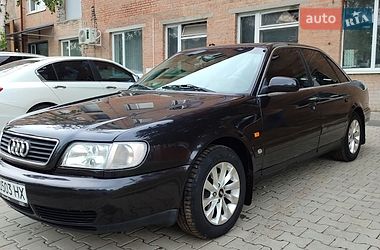 Седан Audi A6 1994 в Полтаве