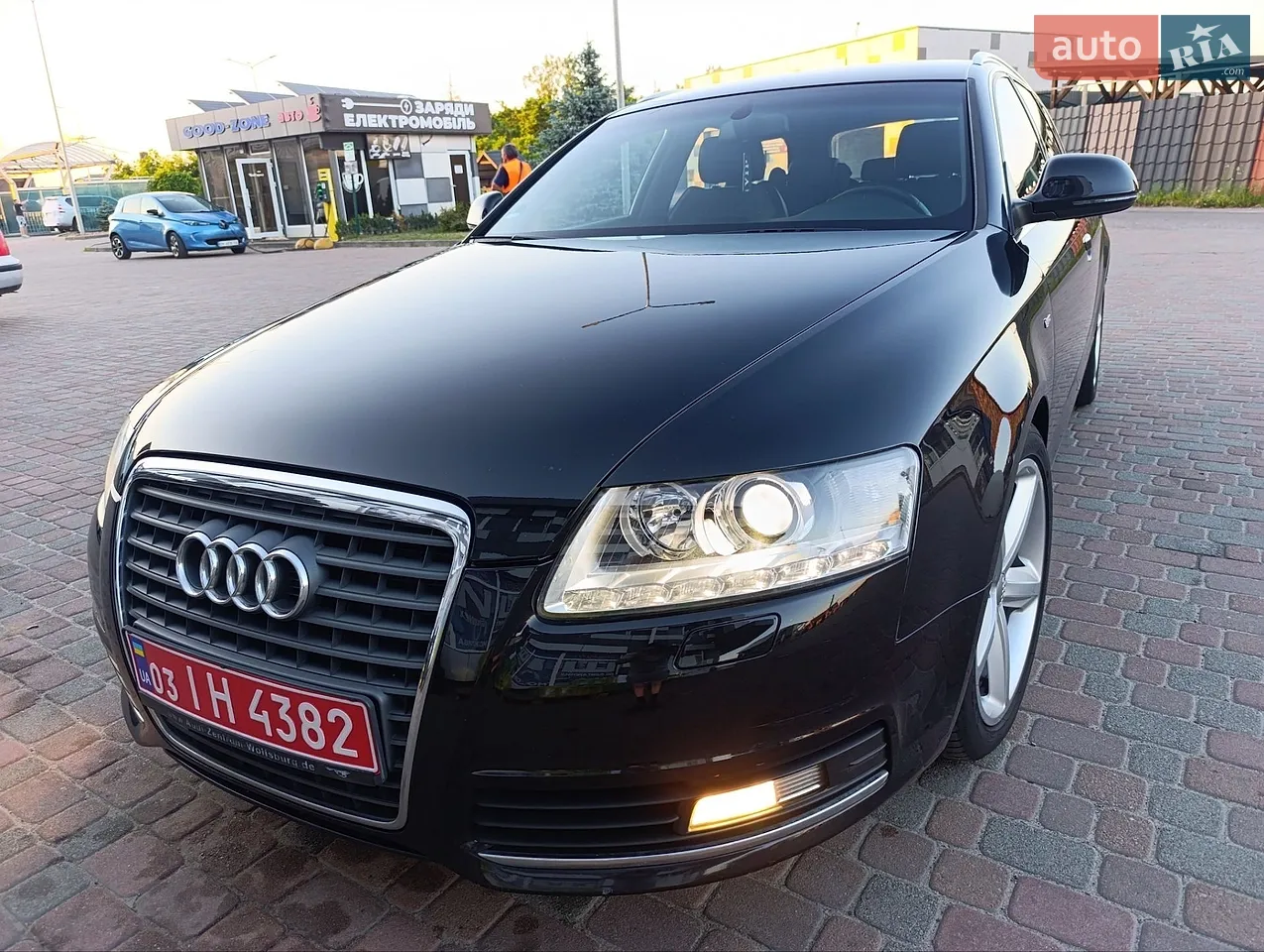 Audi A6 2011 photo 2