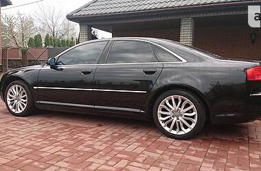 Седан Audi A8 2006 в Києві