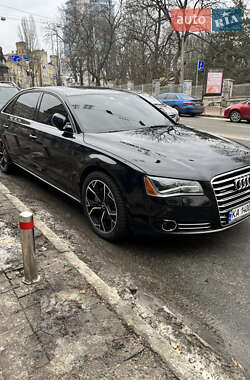 Седан Audi A8 2012 в Києві