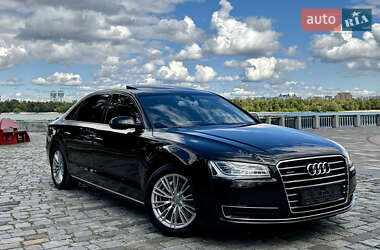 Седан Audi A8 2017 в Києві