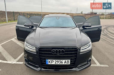 Седан Audi A8 2014 в Ровно