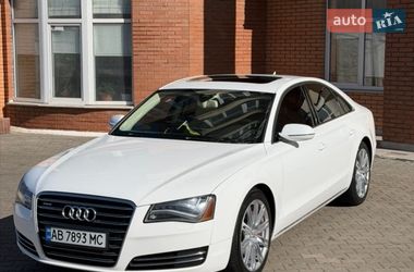 Седан Audi A8 2012 в Одесі