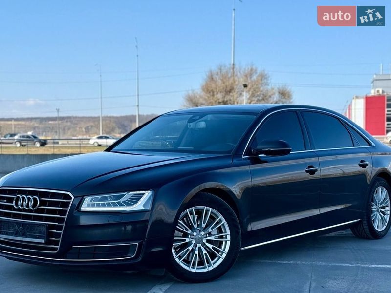 Седан Audi A8 2014 в Киеве