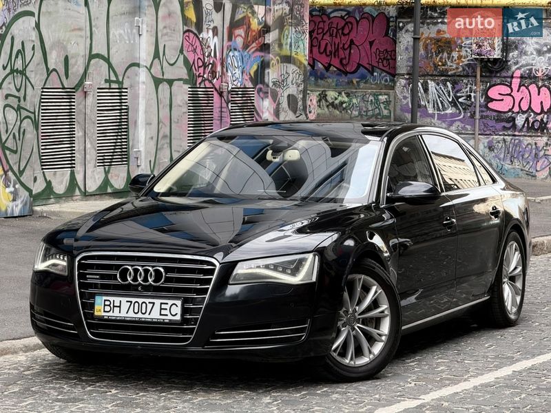 Седан Audi A8 2012 в Одесі Седан Audi A8 2012 в Одесі