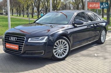 Седан Audi A8 2014 в Днепре