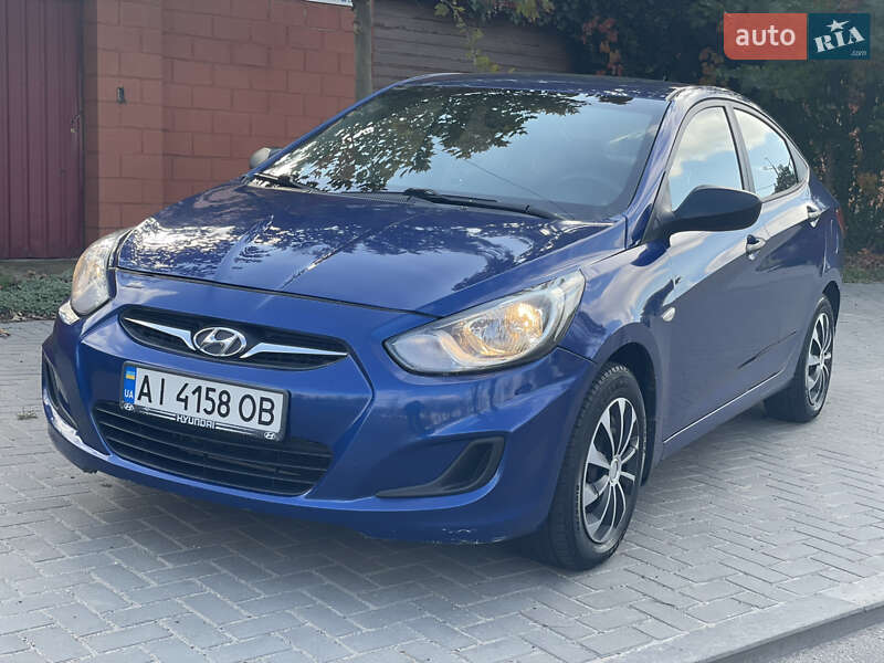 Седан Hyundai Accent 2011 в Николаеве Седан Hyundai Accent 2011 в Николаеве
