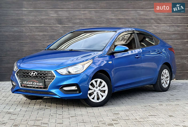 Седан Hyundai Accent 2017 в Николаеве Седан Hyundai Accent 2017 в Николаеве